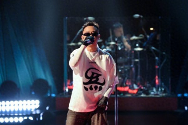 客新策略 《歌手2025》出现3个不“解”，终于弄明白，为何要淘汰格瑞丝了